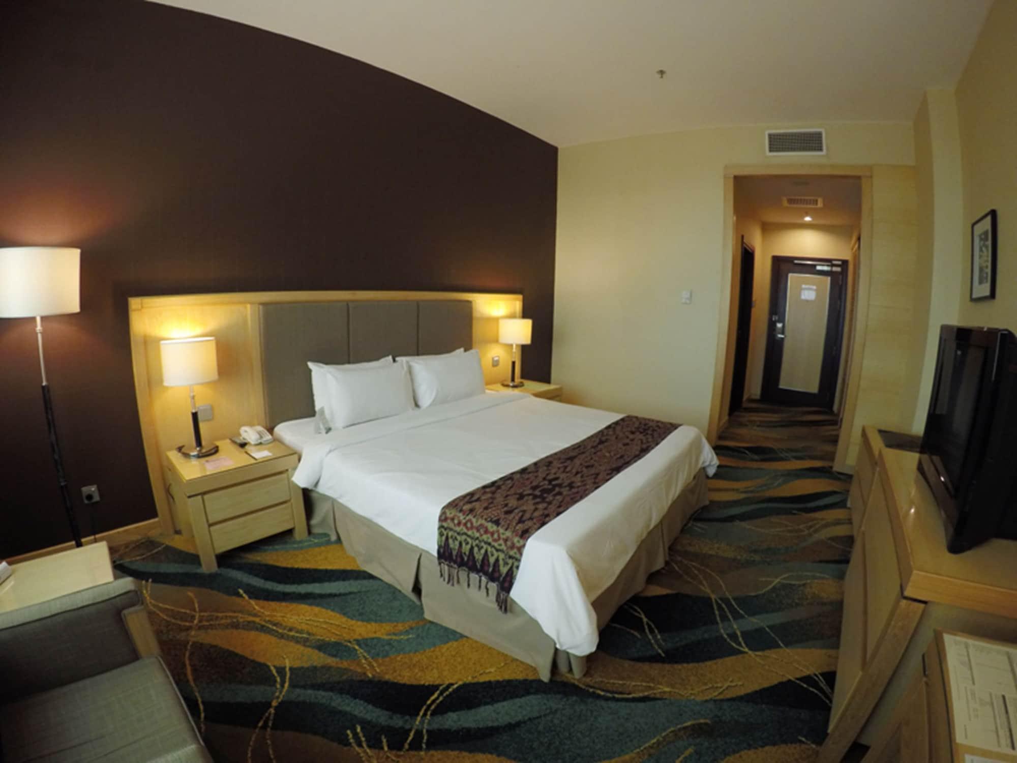 Imperial Palace 4* Miri