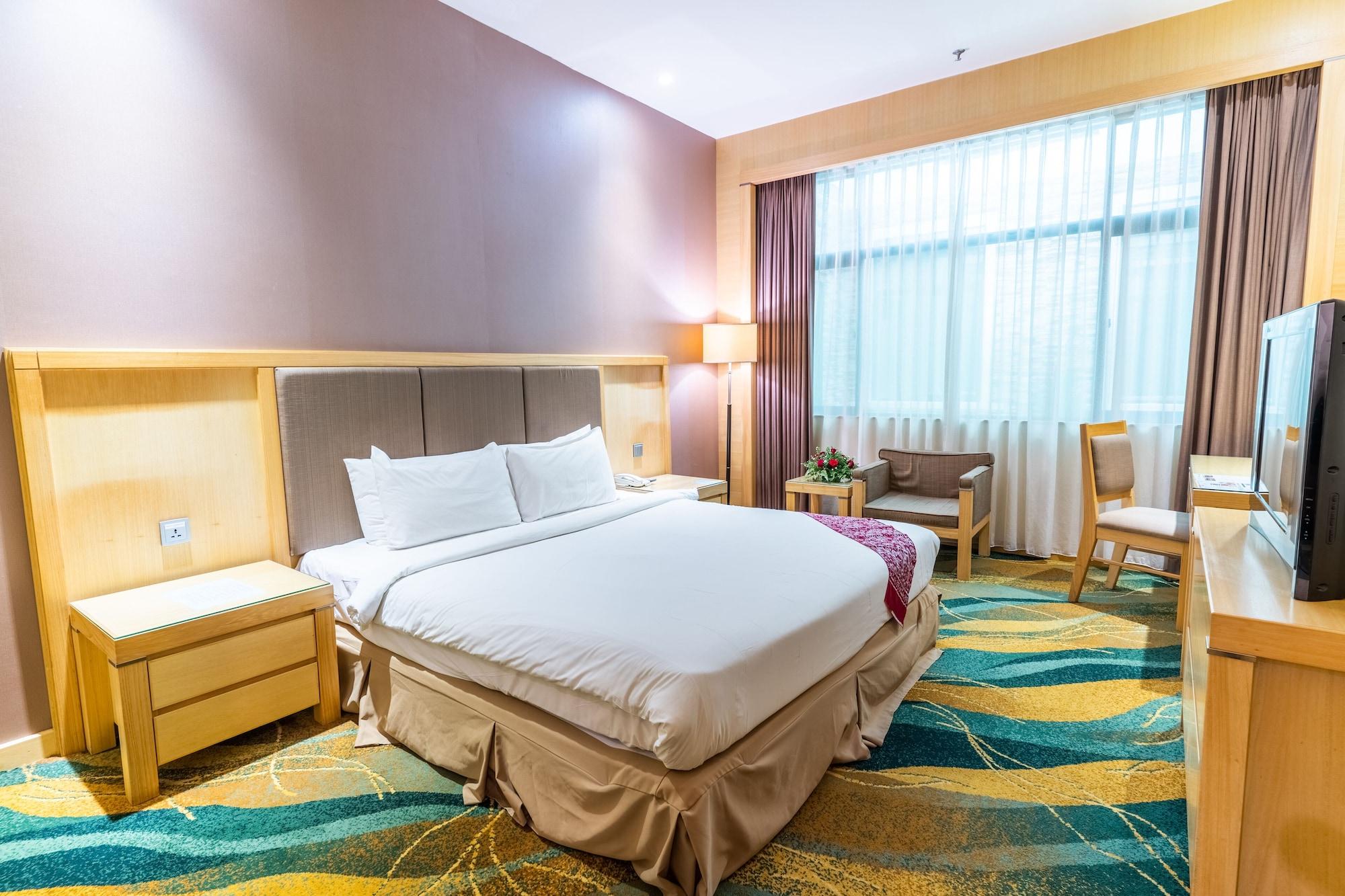 Imperial Palace Hotel
